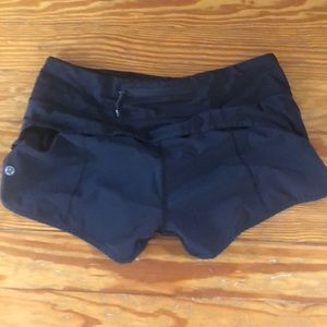 Women’s Lululemon shorts